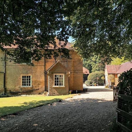 Landford'S Cottage, Your Retreat! 外观 照片