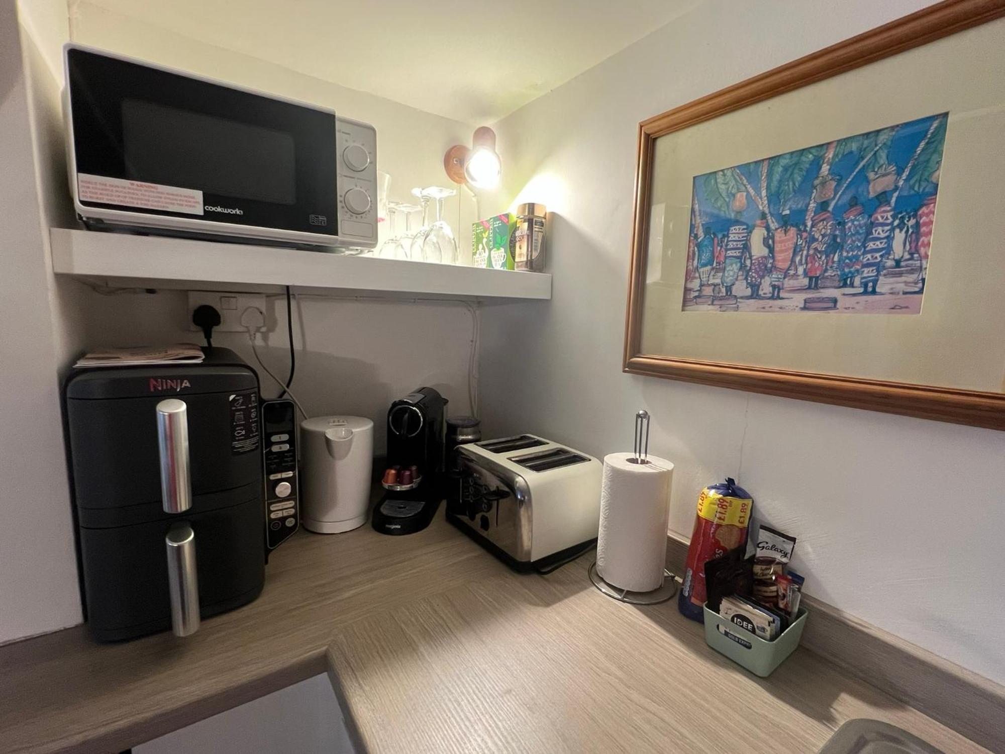 Landford'S Cottage, Your Retreat! 外观 照片