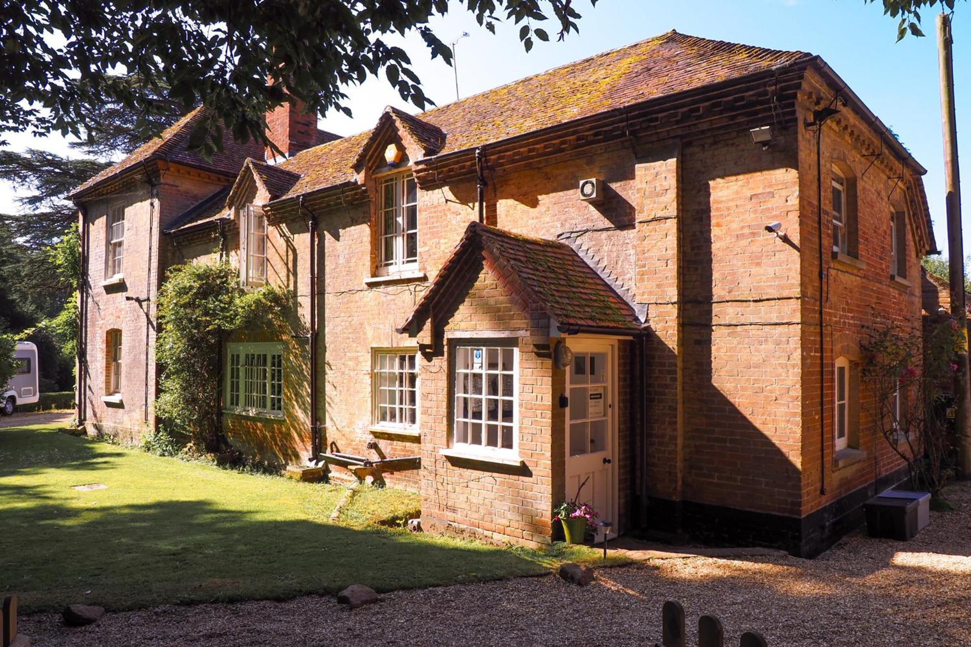 Landford'S Cottage, Your Retreat! 外观 照片